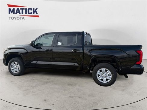 New 2026 Toyota Tundra SR image 4