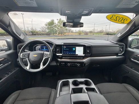 Used 2023 Chevrolet Silverado 1500 LT image 22