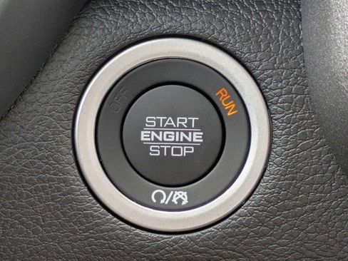 New 2026 RAM 3500 Tradesman AWD/4WD image 27