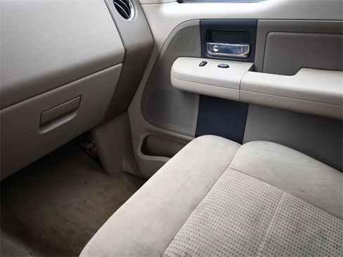 Used 2007 Ford F150 XLT image 27