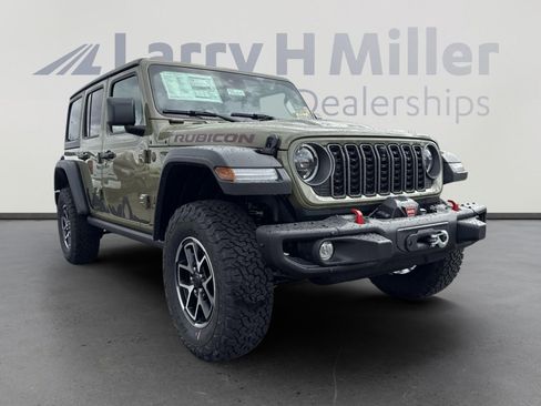 New 2025 Jeep Wrangler Unlimited Rubicon w/ Steel Bumper Group image 2