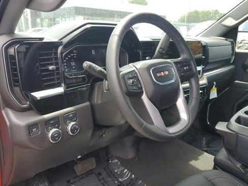 Used 2024 GMC Sierra 1500 SLE AWD/4WD image 17