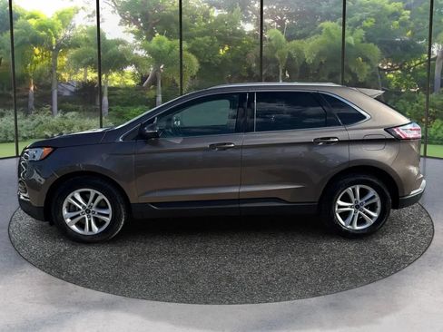 Used 2019 Ford Edge SEL w/ Equipment Group 201A AWD/4WD image 8
