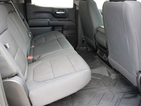 Used 2020 Chevrolet Silverado 1500 Custom w/ Custom Max Trailering Package image 15