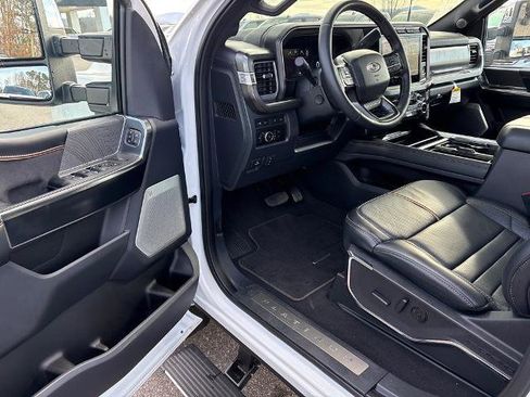Used 2024 Ford F350 Platinum image 11