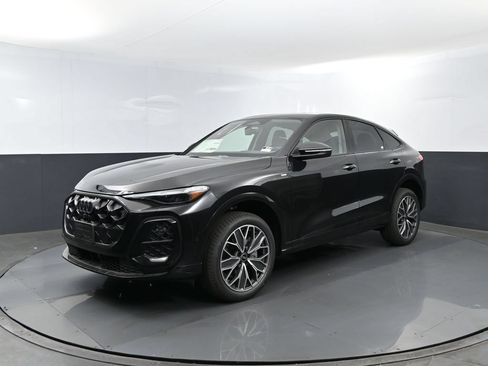 New 2026 Audi Q5 Premium Plus AWD/4WD image 1