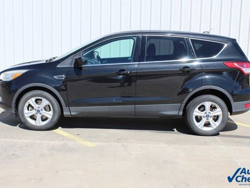 Used 2014 Ford Escape SE image 3