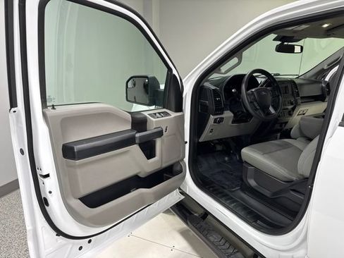 Used 2019 Ford F150 XL w/ Equipment Group 101A Mid AWD/4WD image 7