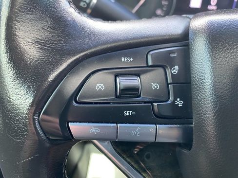 Certified 2020 Cadillac XT6 Premium Luxury AWD/4WD image 39