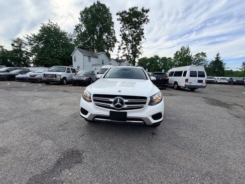 Used 2018 Mercedes-Benz GLC 300 image 3