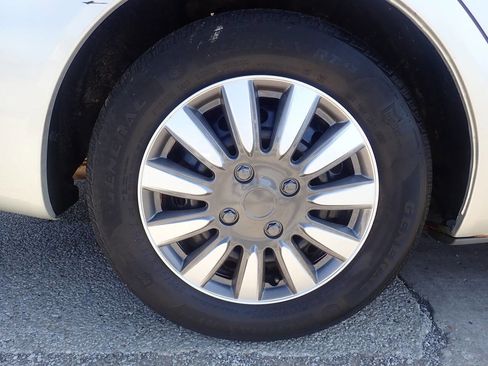 Used 2005 Toyota Camry SE image 28
