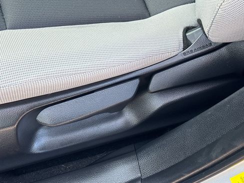 Used 2024 Toyota Corolla LE FWD image 48
