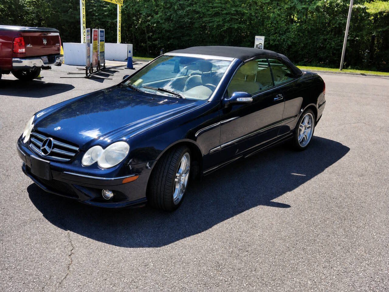 Used 2008 Mercedes-Benz CLK 550 Cabriolet image 1