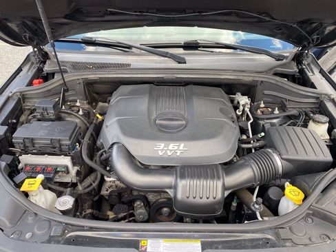 Used 2013 Jeep Grand Cherokee Laredo AWD/4WD image 34