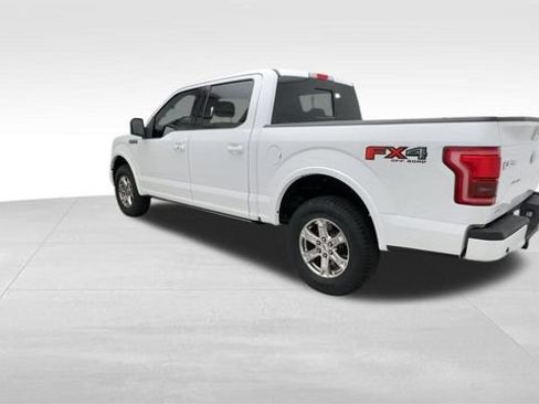 Used 2017 Ford F150 Lariat w/ Equipment Group 502A Luxury AWD/4WD image 4