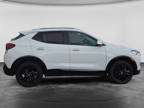Used 2024 Buick Encore GX Sport Touring AWD/4WD image 10