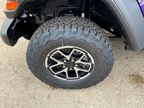 New 2026 Jeep Wrangler Unlimited Rubicon AWD/4WD image 10
