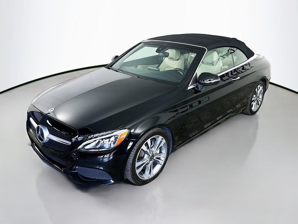 Used 2018 Mercedes-Benz C 300 Cabriolet image 40