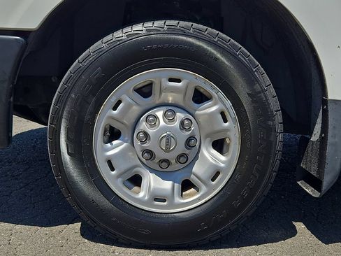Used 2018 Nissan NV 1500 SV RWD image 9