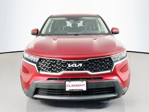 Used 2022 Kia Sorento LX FWD image 3