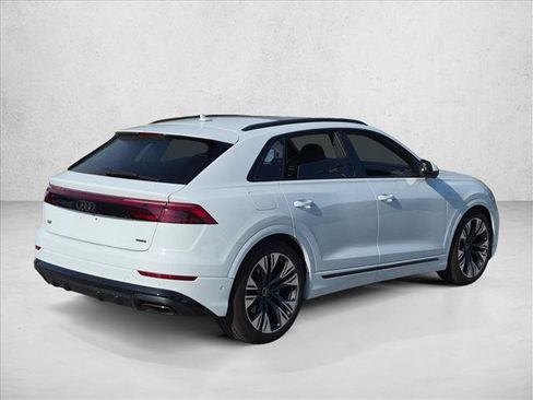 Used 2026 Audi Q8 Premium Plus w/ Premium Plus Package AWD/4WD image 5