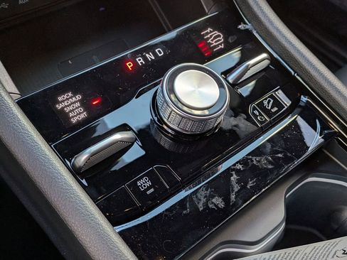 New 2025 Jeep Grand Cherokee L Overland w/ Advanced Protech Group III image 23