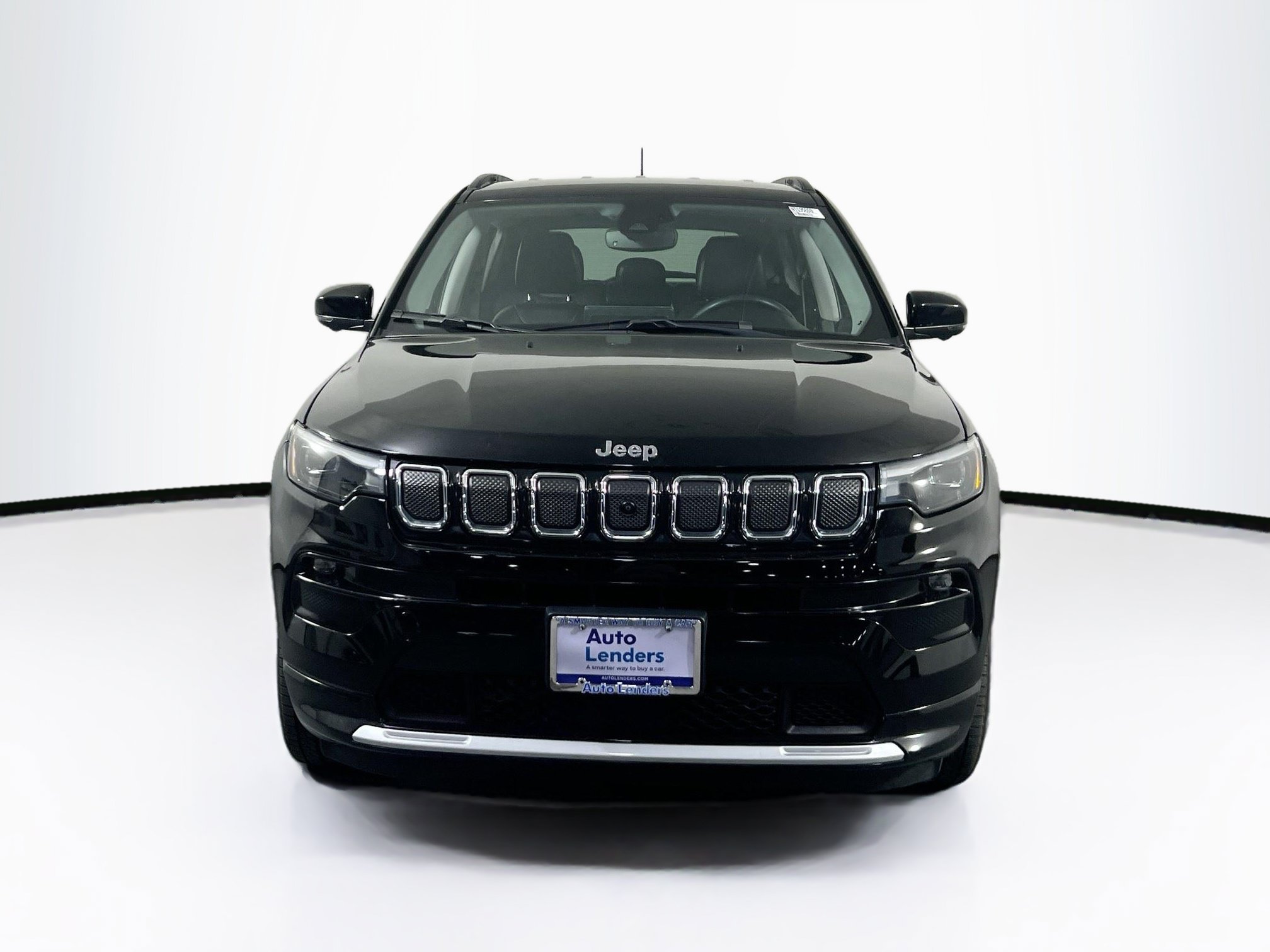Used 2022 Jeep Compass Limited w/ Elite Group AWD/4WD image 2