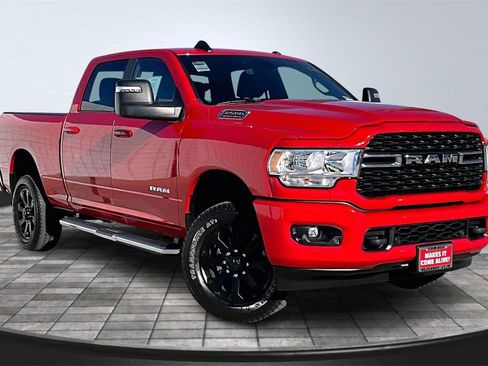 Used 2024 RAM 2500 Big Horn w/ Sport Appearance Package image 2