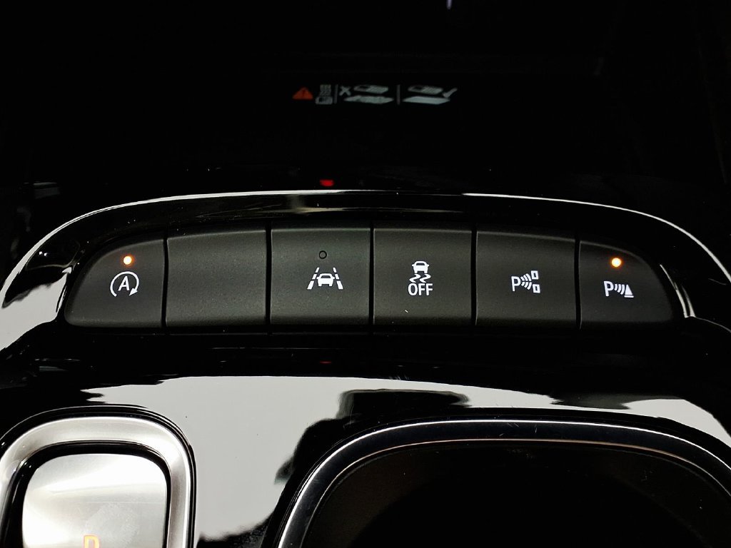 Used 2023 Buick Envision Avenir FWD image 22