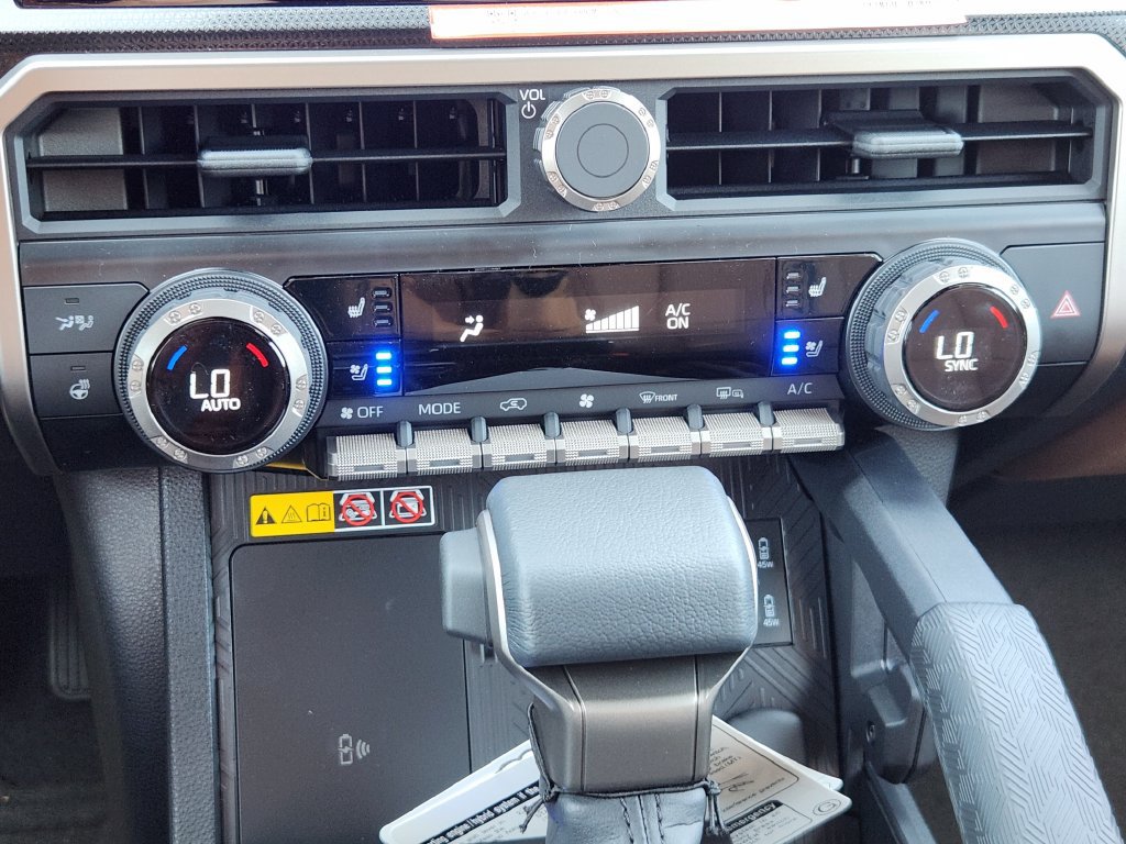 New 2026 Toyota 4Runner Limited AWD/4WD image 19