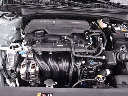 New 2025 Kia K4 LXS image 27