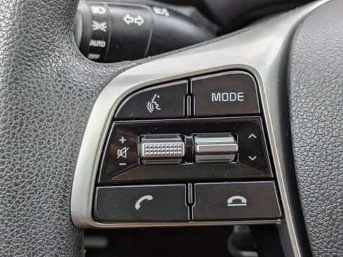 Used 2020 Kia Sorento LX image 30