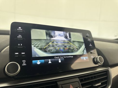 Used 2022 Honda Accord Sport image 36