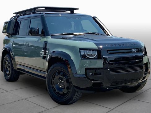 New 2026 Land Rover Defender 110 AWD/4WD image 2