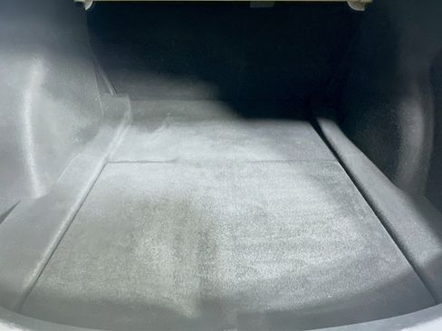 Used 2023 Tesla Model 3 Standard Range image 28