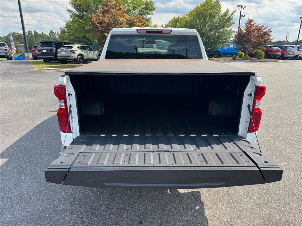 Used 2026 Chevrolet Silverado 1500 Custom w/ Turbomax Blackout Package AWD/4WD image 10