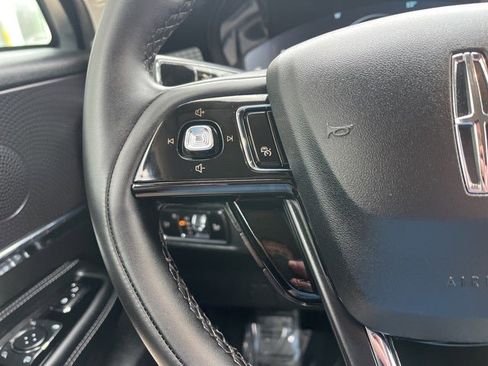 Used 2023 Lincoln Corsair FWD image 29