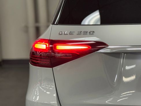 Used 2026 Mercedes-Benz GLE 350 4MATIC image 13