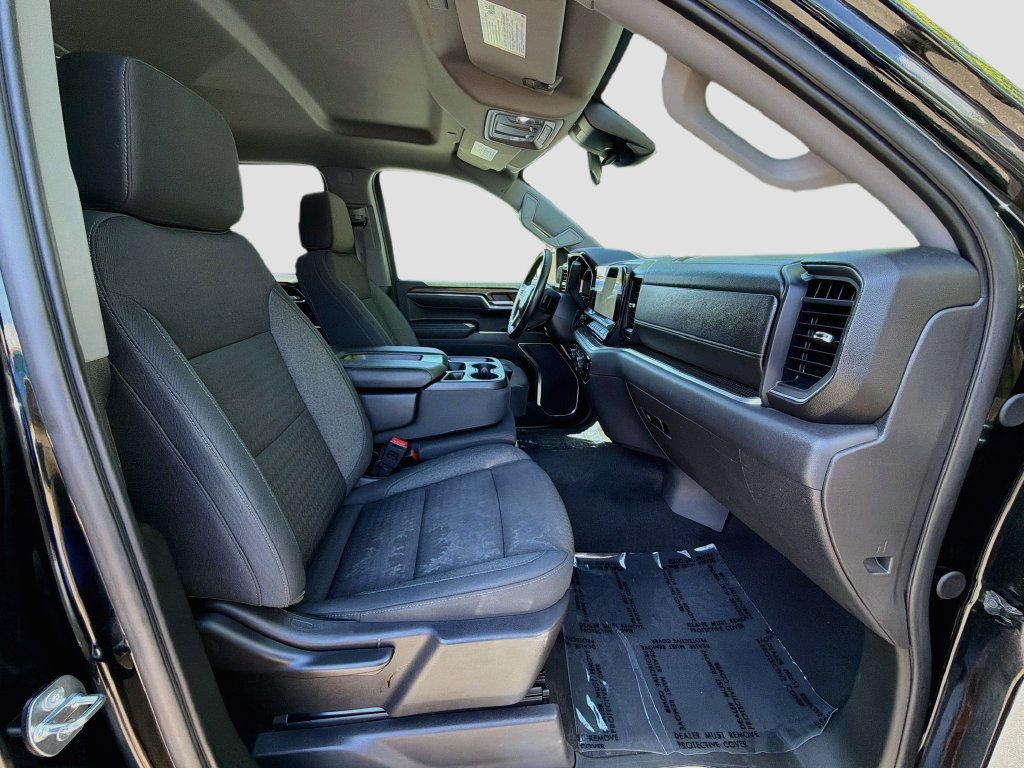 Used 2024 Chevrolet Silverado 1500 LT w/ LPO, Dark Essentials Package RWD image 32