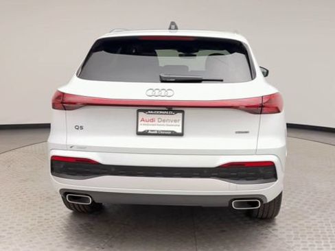 Used 2025 Audi Q5 Premium Plus w/ Premium Plus AWD/4WD image 3
