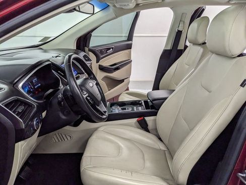 Certified 2019 Ford Edge Titanium w/ Equipment Group 301A AWD/4WD image 20