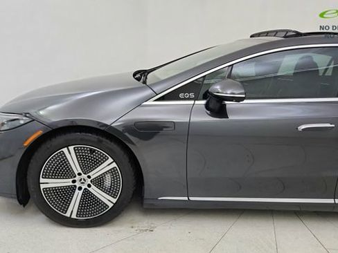 Used 2023 Mercedes-Benz EQS 450+ Sedan image 9