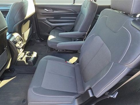 Used 2024 Jeep Grand Cherokee L Laredo w/ Luxury Tech Group I image 26