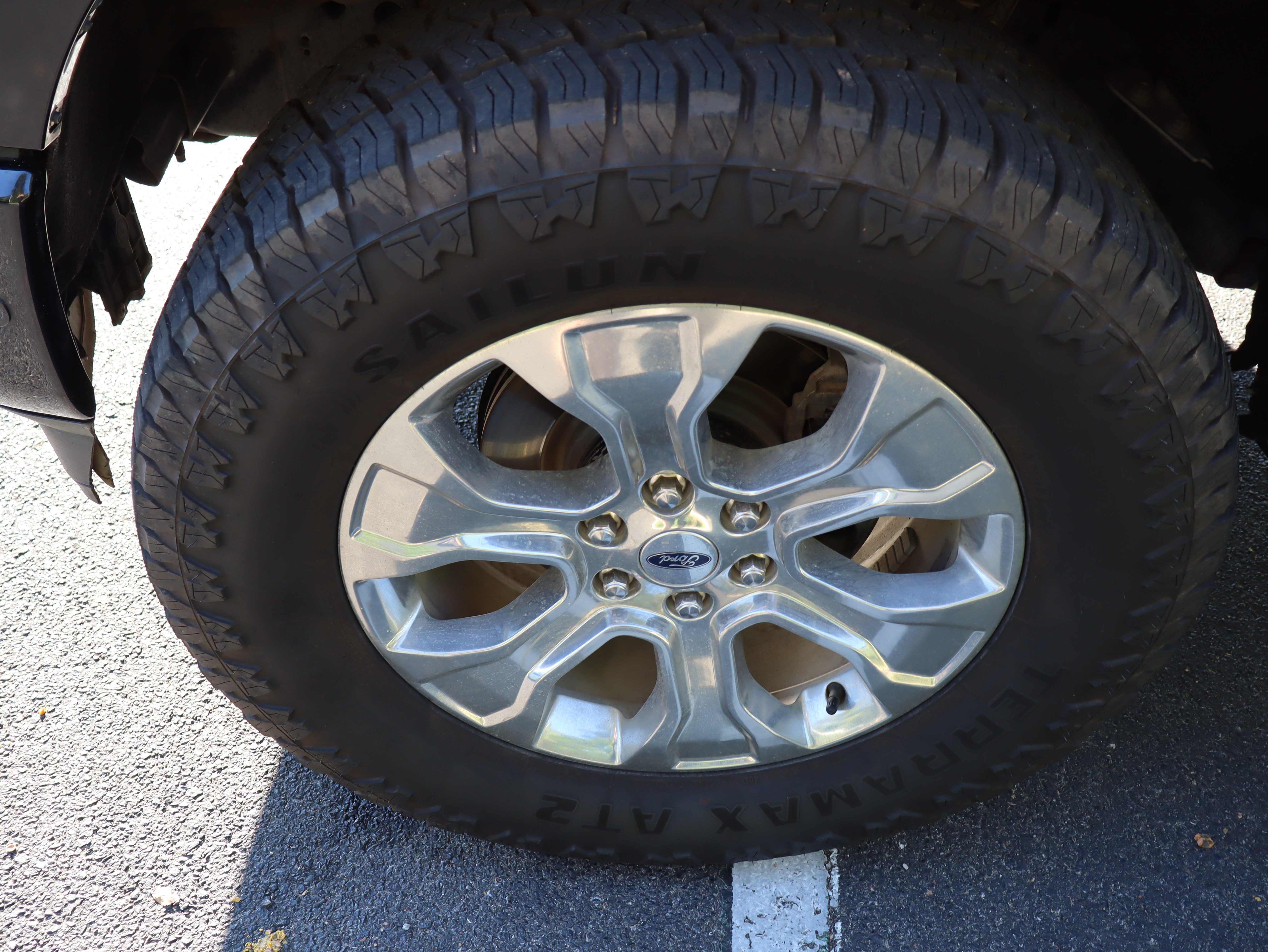Used 2021 Ford F150 Platinum w/ Equipment Group 701A High AWD/4WD image 15