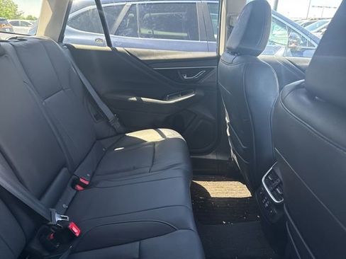 Used 2023 Subaru Outback Limited image 4