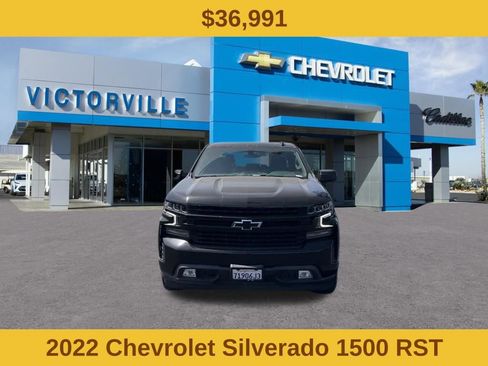 Used 2022 Chevrolet Silverado 1500 RST AWD/4WD image 2