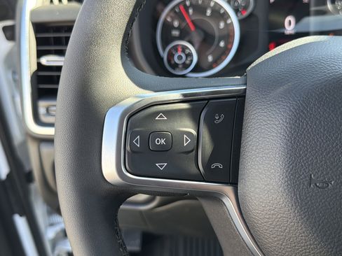 New 2026 RAM 2500 Big Horn AWD/4WD image 18