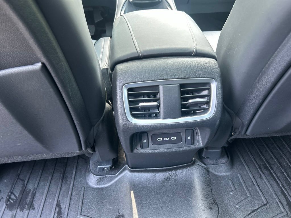 Used 2024 Acura RDX w/ Advance Package AWD/4WD image 27