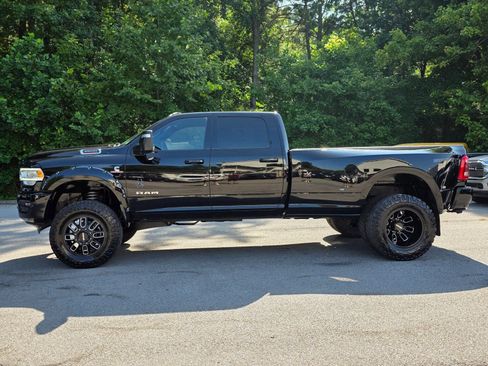 Used 2023 RAM 3500 Big Horn w/ Level B Equipment Group AWD/4WD image 4