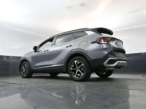 Used 2025 Kia Sportage EX w/ Premium Package AWD/4WD image 21